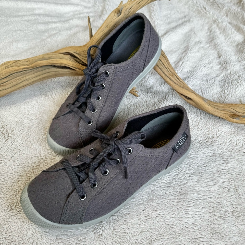 Keen Footwear Women’s Stitched Gray Lace-up Sneakers